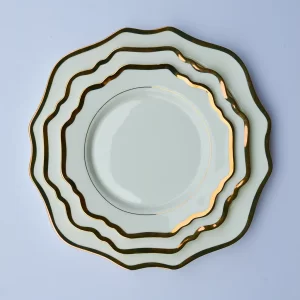 Plate Set - Pearl Scallop Glass